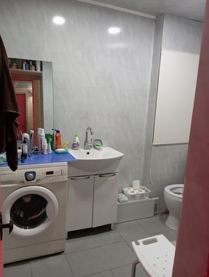 Продам комнату в 15-комн. квартире, Маршала Говорова ул, 8А, Санкт-Петербург г