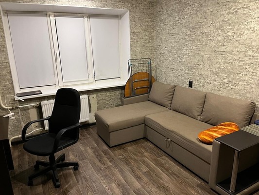Продам комнату в 15-комн. квартире, Маршала Говорова ул, 8А, Санкт-Петербург г