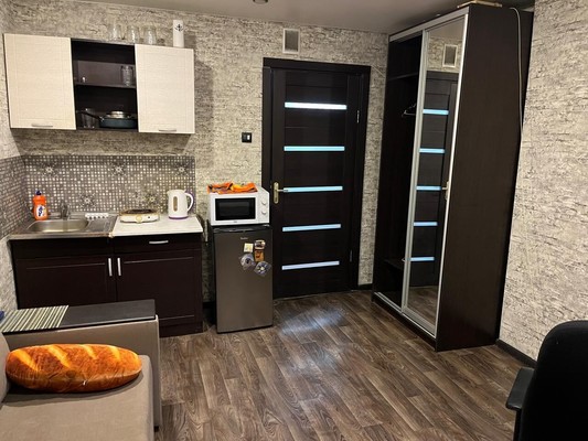 Продам комнату в 15-комн. квартире, Маршала Говорова ул, 8А, Санкт-Петербург г