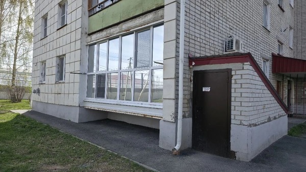 Продам трехкомнатную (3-комн.) квартиру, Путиловская ул, 6, Ишим г