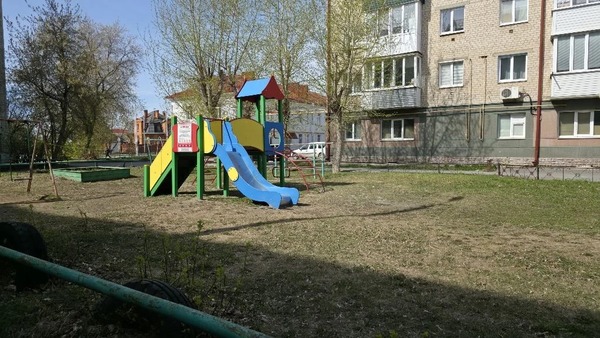 Продам трехкомнатную (3-комн.) квартиру, Путиловская ул, 6, Ишим г