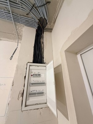 Продам двухкомнатную (2-комн.) квартиру, Крутой (СПК Шарха тер.) пер, 40, Мраморное с
