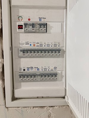 Продам двухкомнатную (2-комн.) квартиру, Крутой (СПК Шарха тер.) пер, 40, Мраморное с