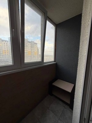 Продам однокомнатную (1-комн.) квартиру, Парковая ул, 1, Молодежное пгт