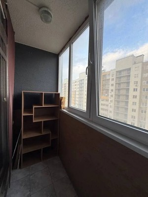 Продам однокомнатную (1-комн.) квартиру, Парковая ул, 1, Молодежное пгт
