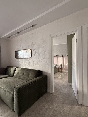 Продам трехкомнатную (3-комн.) квартиру, Рождественская ул, 14, Москва г