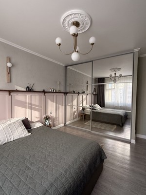 Продам трехкомнатную (3-комн.) квартиру, Рождественская ул, 14, Москва г