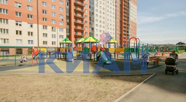 Продам трехкомнатную (3-комн.) квартиру, Линейная ул, 116, Красноярск г
