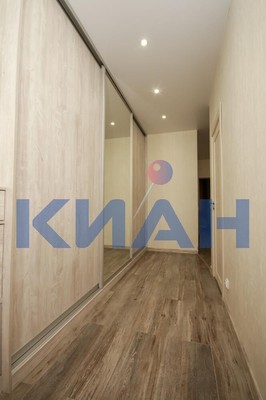 Продам трехкомнатную (3-комн.) квартиру, Линейная ул, 116, Красноярск г