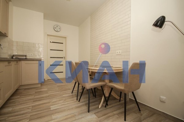 Продам трехкомнатную (3-комн.) квартиру, Линейная ул, 116, Красноярск г