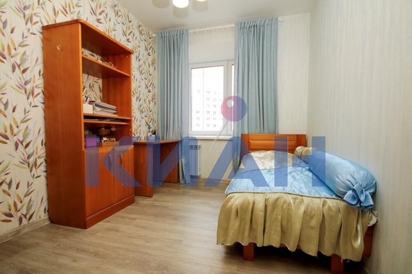 Продам трехкомнатную (3-комн.) квартиру, Линейная ул, 116, Красноярск г
