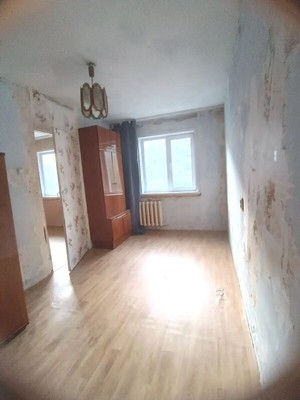 Продам двухкомнатную (2-комн.) квартиру, Георгия Исакова ул, 169, Барнаул г