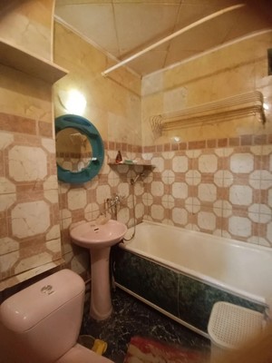 Продам двухкомнатную (2-комн.) квартиру, Георгия Исакова ул, 169, Барнаул г