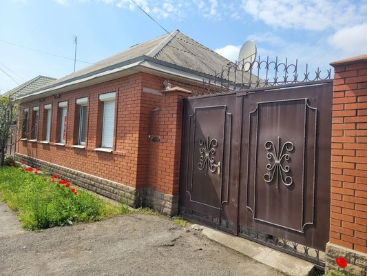Продам дом, Амвросиевская ул, 59, Таганрог г, 0 км от города