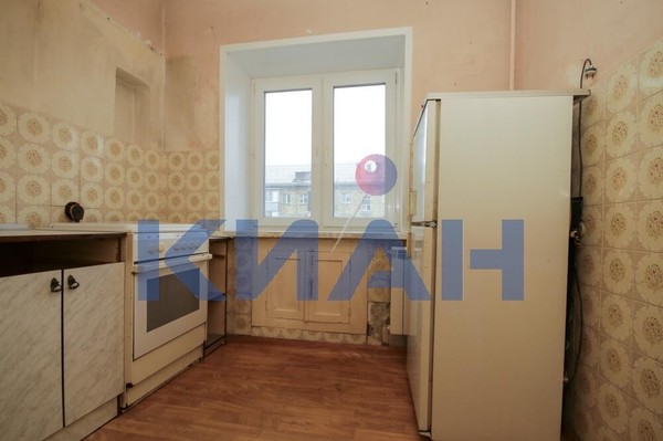 Продам двухкомнатную (2-комн.) квартиру, Транзитная ул, 18, Красноярск г
