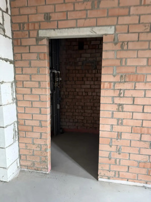 Продам однокомнатную (1-комн.) квартиру, Петрозаводская ул, 38/1, Сыктывкар г