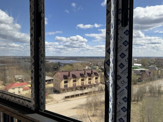 Продам однокомнатную (1-комн.) квартиру, Петрозаводская ул, 38/1, Сыктывкар г