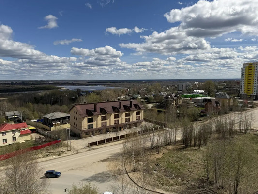 Продам однокомнатную (1-комн.) квартиру, Петрозаводская ул, 38/1, Сыктывкар г
