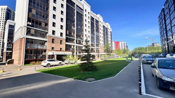 Продам двухкомнатную (2-комн.) квартиру, Созидателей проезд, 11, Казань г