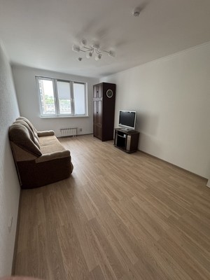 Продам трехкомнатную (3-комн.) квартиру, 9-я Парковая ул, 68, Москва г