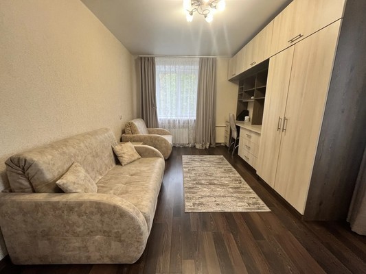 Продам однокомнатную (1-комн.) квартиру, Красный Октябрь ул, 43кА, Раменское г