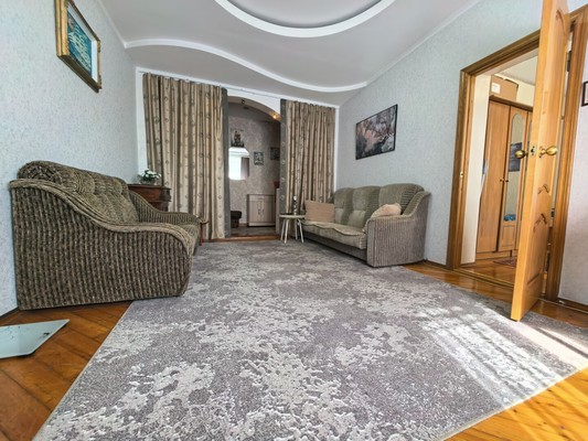 Продам двухкомнатную (2-комн.) квартиру, Полетаева ул, 15, Туапсе г