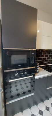 Продам трехкомнатную (3-комн.) квартиру, Петровский б-р, 11к2, Мурино п