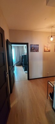 Продам трехкомнатную (3-комн.) квартиру, Петровский б-р, 11к2, Мурино п