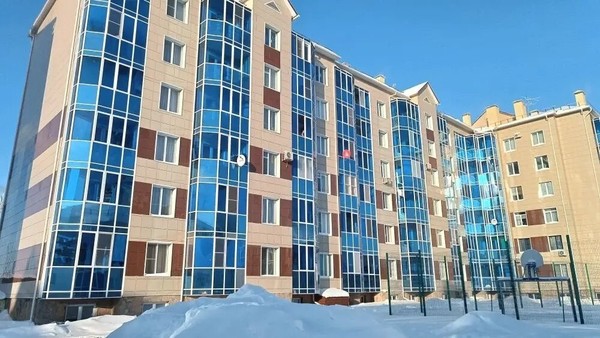 Продам двухкомнатную (2-комн.) квартиру, Промышленная ул, 13к2, Ханты-Мансийск г