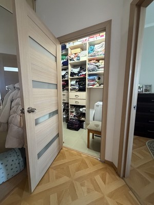 Продам двухкомнатную (2-комн.) квартиру, Промышленная ул, 13к2, Ханты-Мансийск г