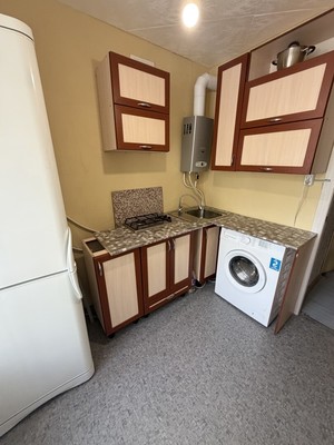 Продам однокомнатную (1-комн.) квартиру, Кадетский б-р, 14/13, Пушкин г