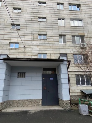 Продам трехкомнатную (3-комн.) квартиру, Стачек ул, 55, Екатеринбург г