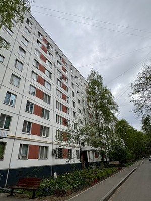 Продам трехкомнатную (3-комн.) квартиру, Инициативная ул, 10к1, Москва г