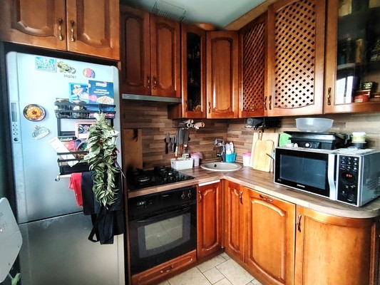 Продам трехкомнатную (3-комн.) квартиру, Пролетарский пр-кт, 6к2, Москва г