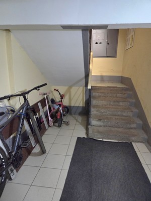 Продам однокомнатную (1-комн.) квартиру, Сабан ул, 1кА, Казань г