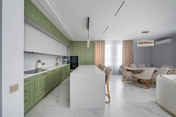 Продам многокомнатную квартиру, Бартеневская ул, 18к2, Москва г