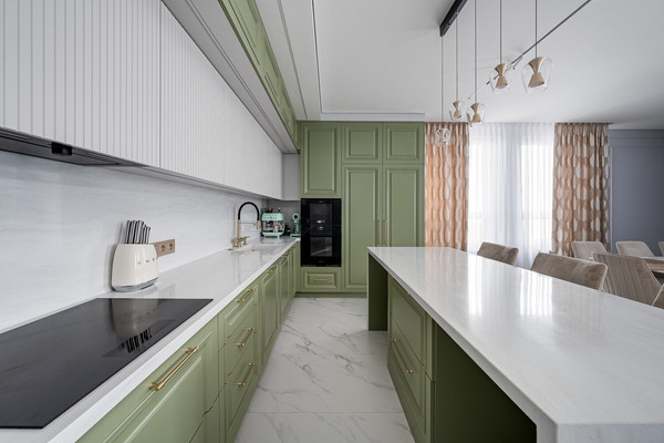 Продам многокомнатную квартиру, Бартеневская ул, 18к2, Москва г
