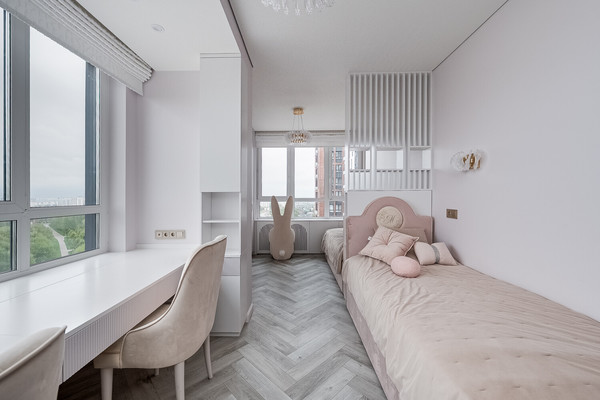Продам многокомнатную квартиру, Бартеневская ул, 18к2, Москва г