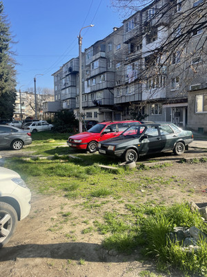 Продам трехкомнатную (3-комн.) квартиру, Мусукаева ул, 28, Нальчик г
