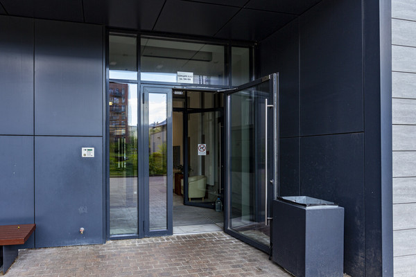 Продам трехкомнатную (3-комн.) квартиру, Павелецкая наб, 6ка, Москва г