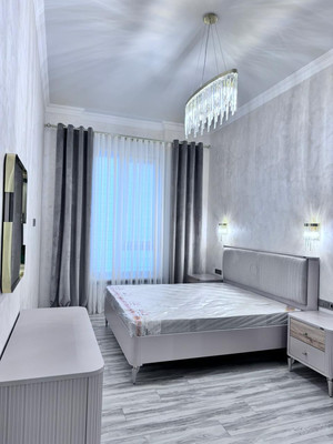 Продам трехкомнатную (3-комн.) квартиру, Тлостанова ул, 32, Нальчик г