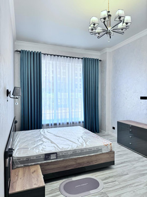 Продам трехкомнатную (3-комн.) квартиру, Тлостанова ул, 32, Нальчик г