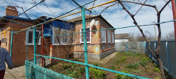 Продам дом, Красная ул, 18, Темижбекская ст-ца, 0 км от города