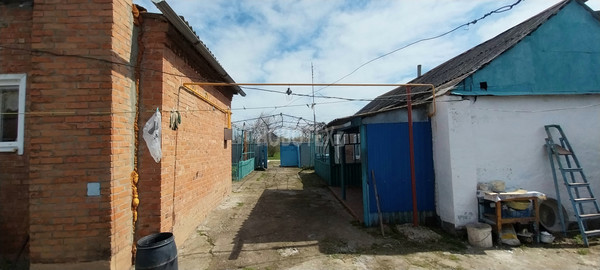 Продам дом, Красная ул, 18, Темижбекская ст-ца, 0 км от города