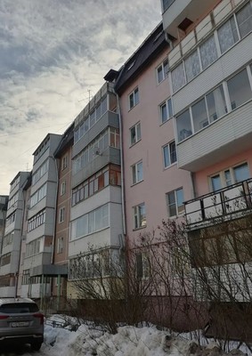 Продам двухкомнатную (2-комн.) квартиру, Болотова ул, 12к4, Алексин г