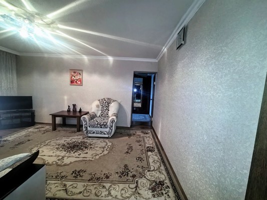 Продам трехкомнатную (3-комн.) квартиру, Советская ул, 247, Нарткала г