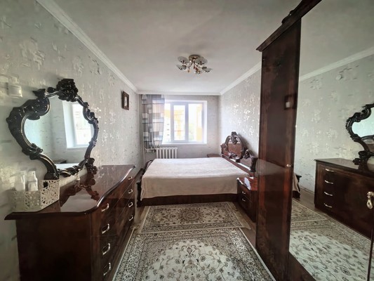 Продам трехкомнатную (3-комн.) квартиру, Советская ул, 247, Нарткала г