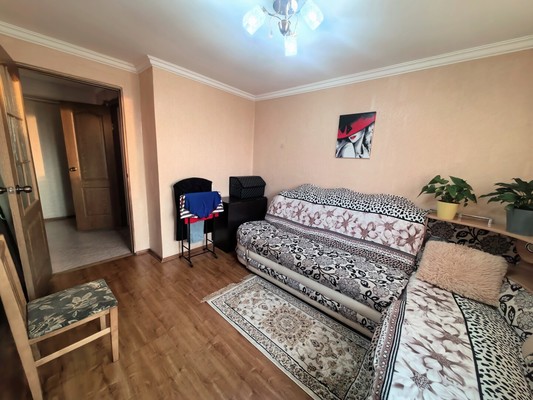 Продам трехкомнатную (3-комн.) квартиру, Советская ул, 247, Нарткала г