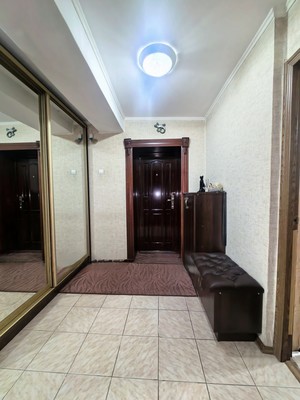Продам трехкомнатную (3-комн.) квартиру, Советская ул, 247, Нарткала г