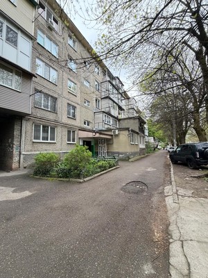 Продам многокомнатную квартиру, Ингушская ул, 9ка, Нальчик г